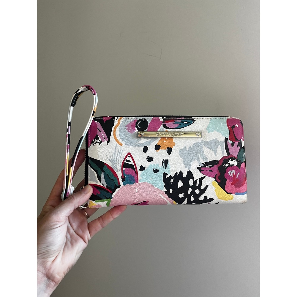 Betsey Johnson White Floral Wristlet Wallet Multi Color Pink Zip Around Pop Art